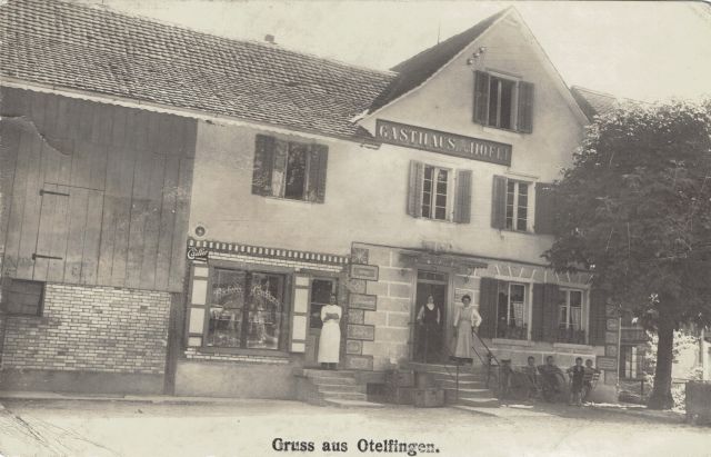 Postkarte von Otelfingen: Landstrasse 26 um 1915