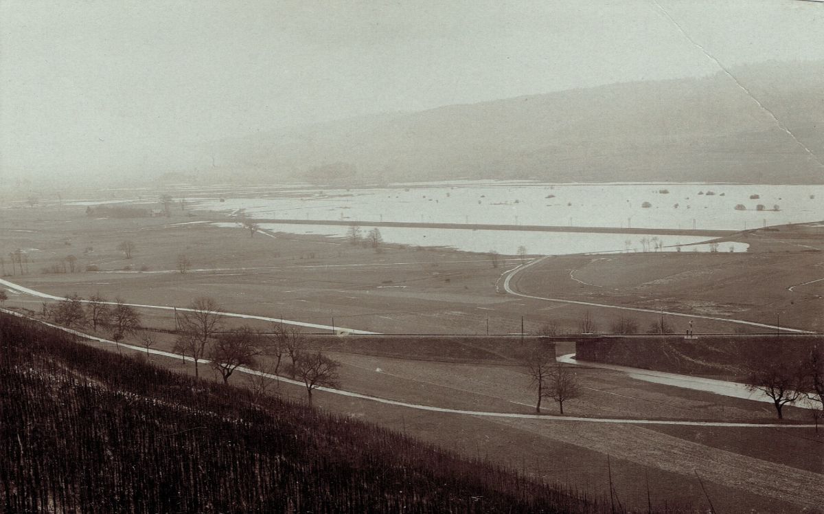 Ansichtskarte von Otelfingen: Riet | Überschwemmung | links | 1918