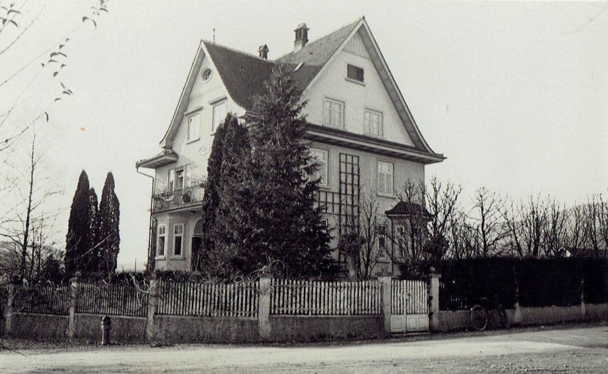 Ansichtskarte von Otelfingen: Bahnhofstrasse 46 | 1935