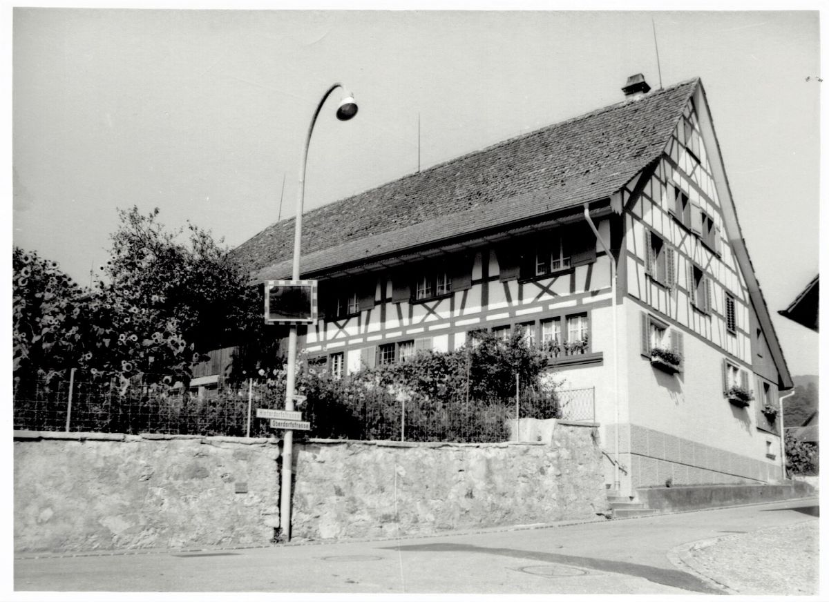 Ansichtskarte von Otelfingen: Oberdorfstrasse 1 | 1974