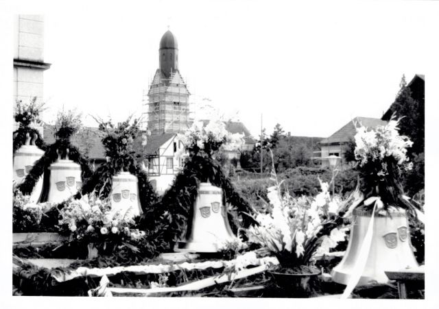 Postkarte von Otelfingen: Reformierte Kirche 1957