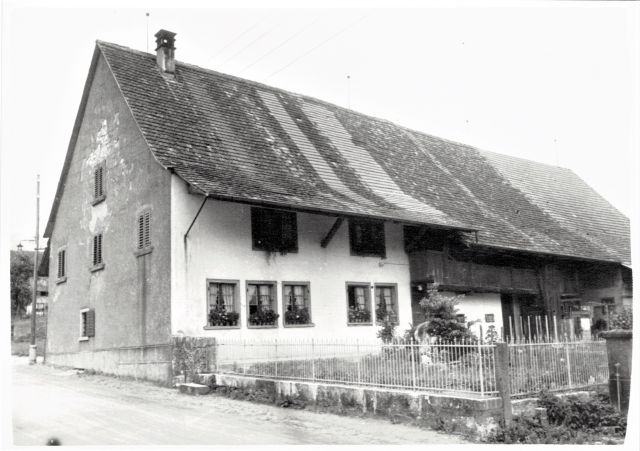 Postkarte von Otelfingen: Schmittengasse 2-4 1953