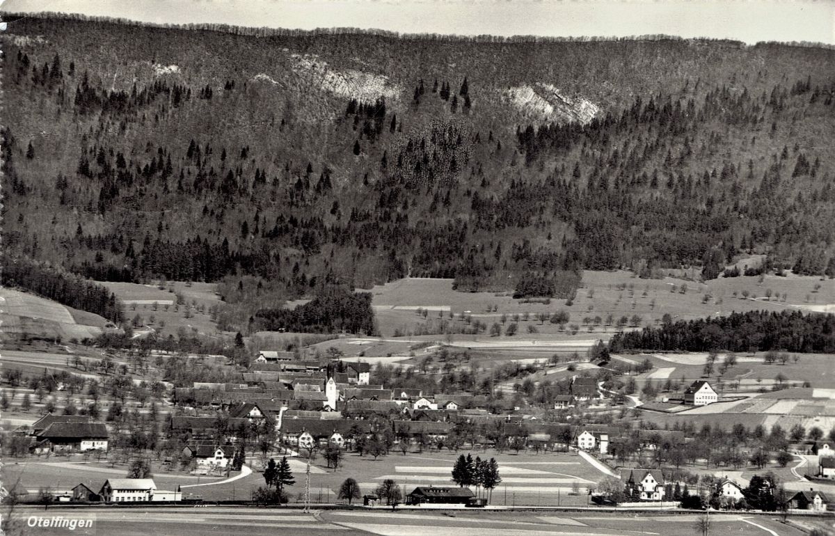 Ansichtskarte von Otelfingen: Dorfansicht | um 1939