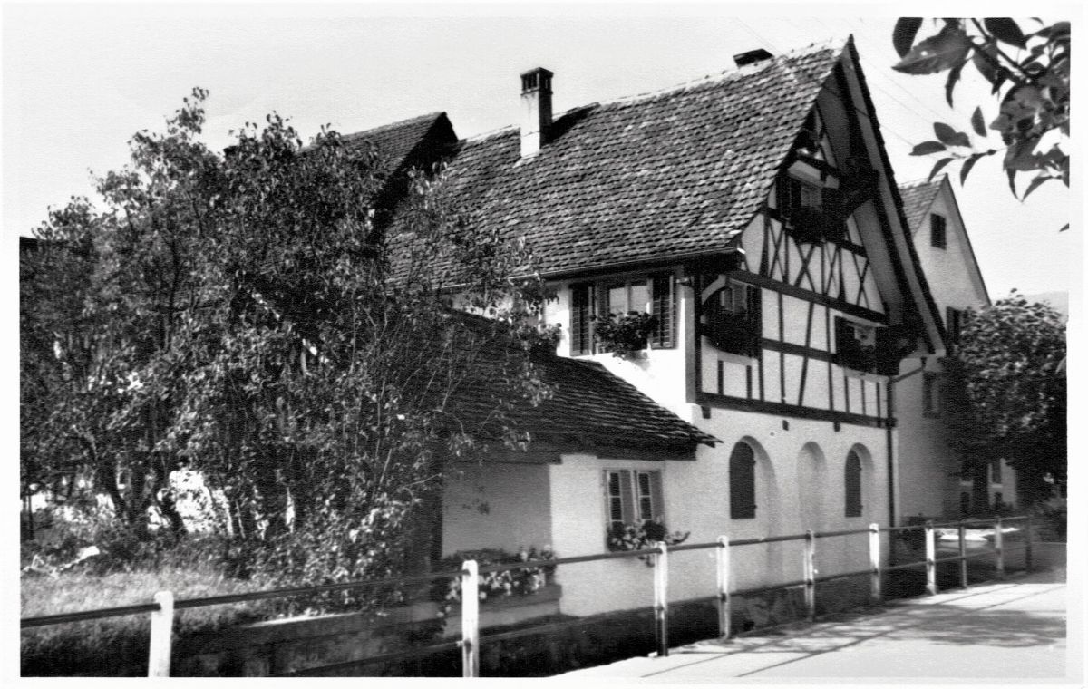 Ansichtskarte von Otelfingen: Vorderdorfstrasse 19/21 | 1966