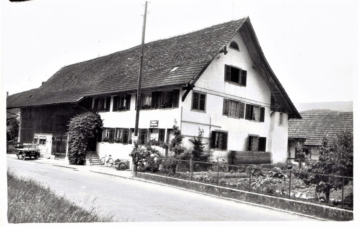 Ansichtskarte von Otelfingen: Landstrasse 19 | 1953