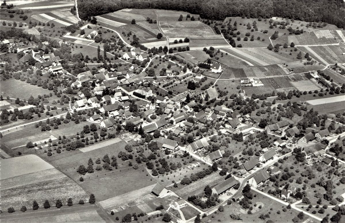 Ansichtskarte von Otelfingen: Flugaufnahme | um 1955