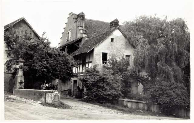Postkarte von Otelfingen: Mühlegasse 2 1953