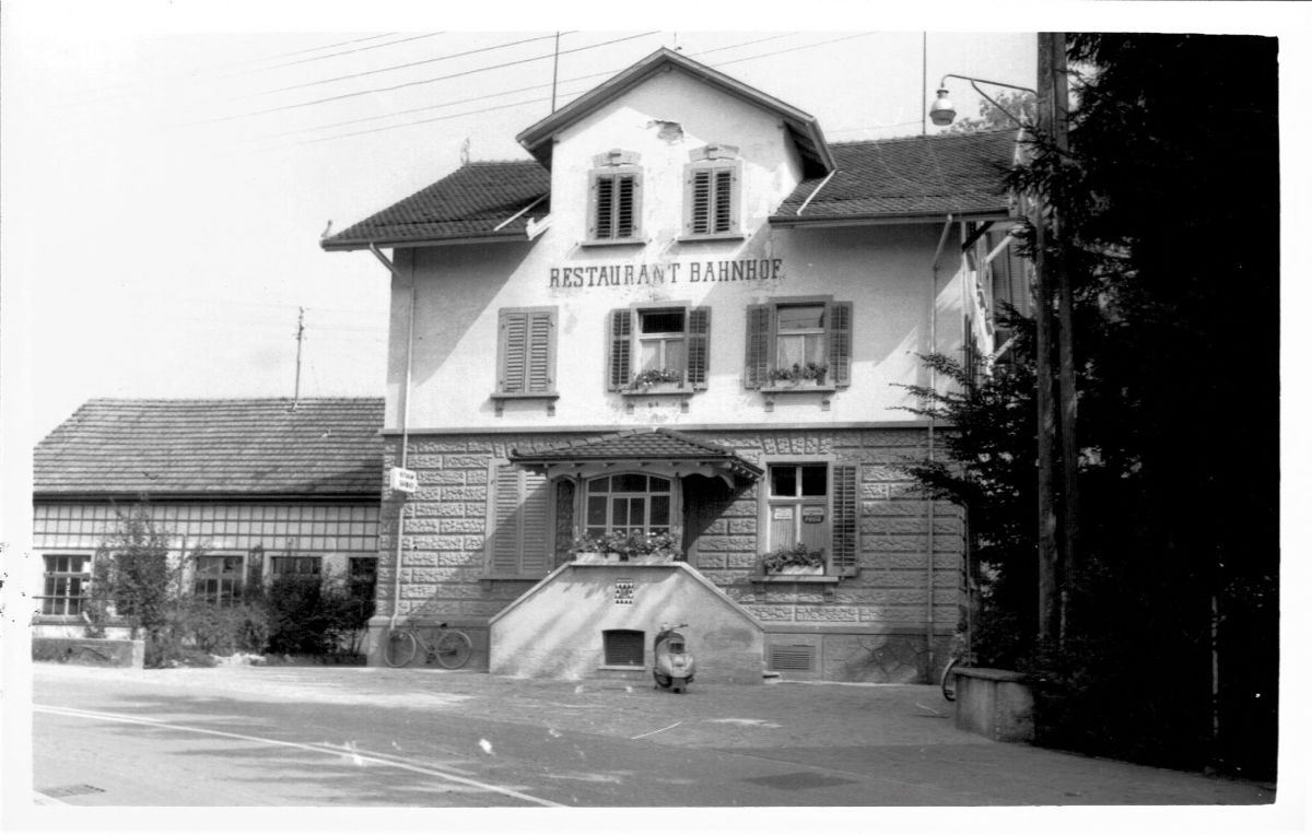 Ansichtskarte von Otelfingen: Bahnhofstrasse 47 | 1961