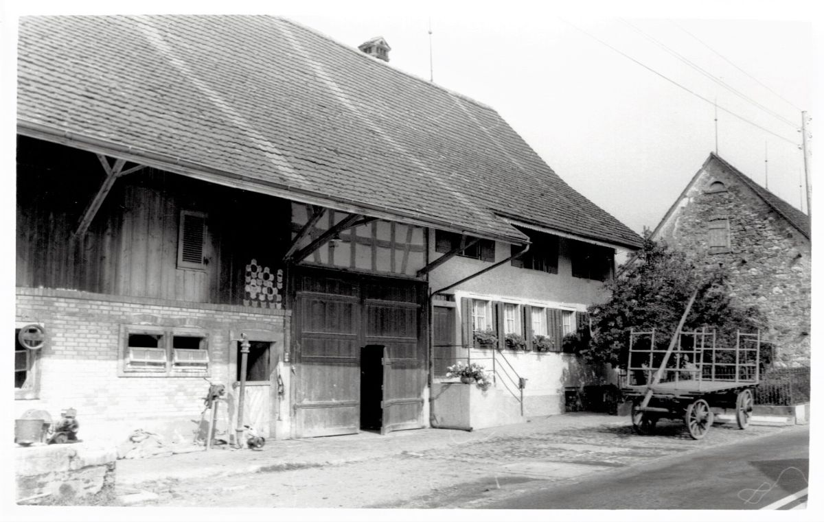 Ansichtskarte von Otelfingen: Landstrasse 15 | 1961