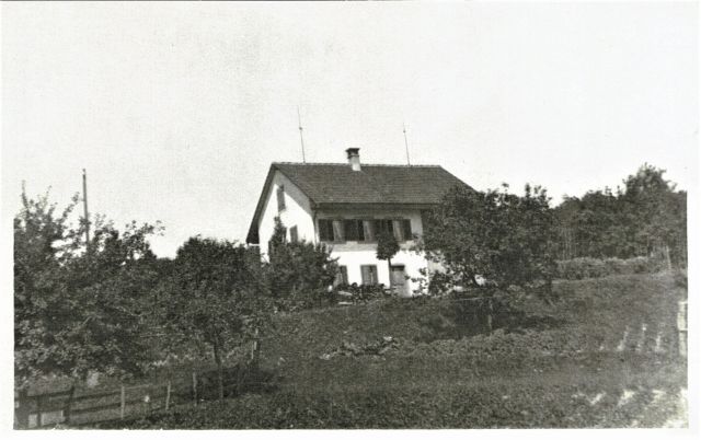 Postkarte von Otelfingen: Vorderdorfstrasse 53 um 1935