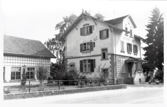 Postkarte von Otelfingen: Bahnhofstrasse 47 1961