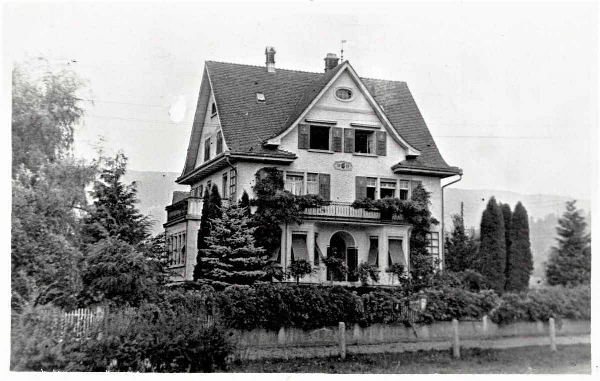 Ansichtskarte von Otelfingen: Bahnhofstrasse 46 | um 1930