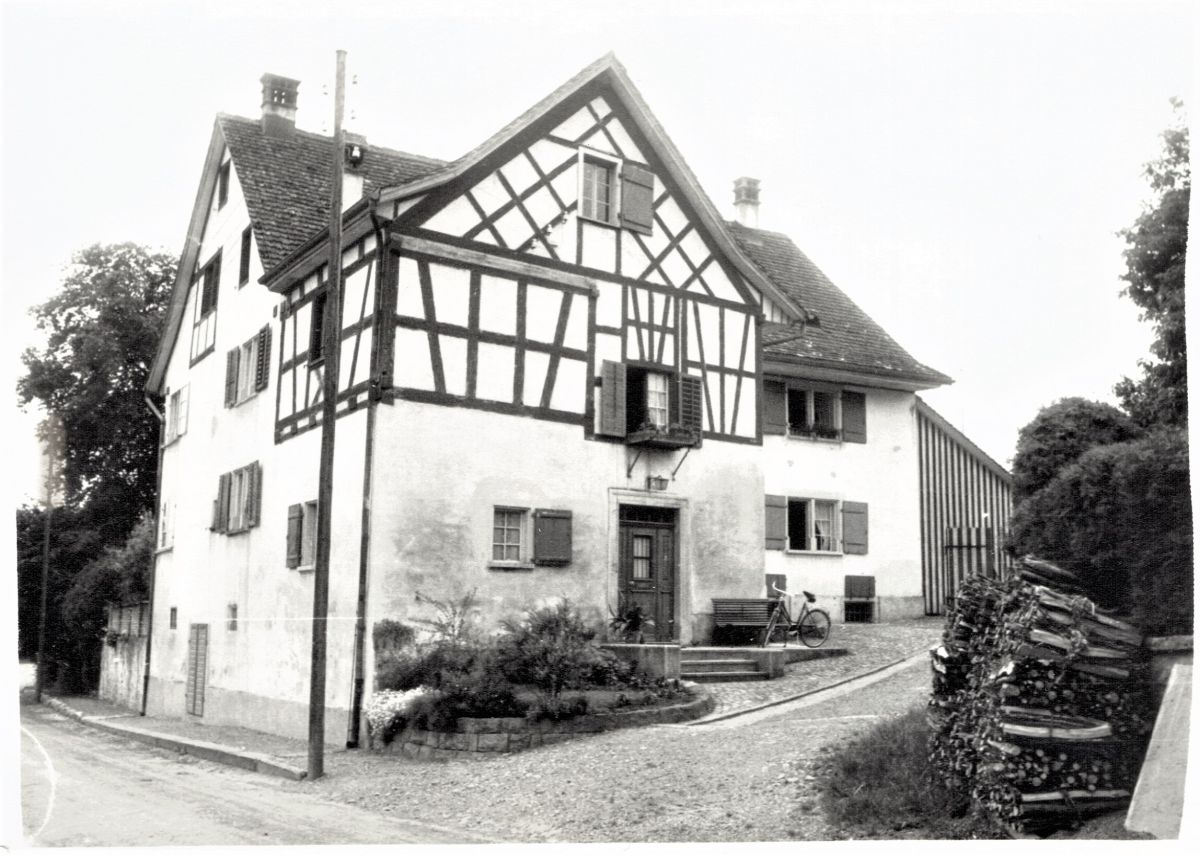 Ansichtskarte von Otelfingen: Pfarrhausweg 1 | 1953