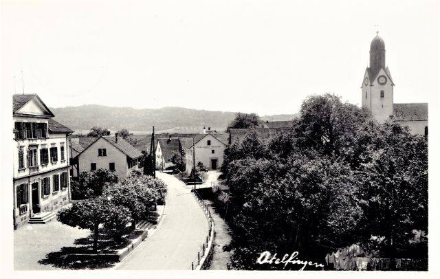 Postkarte von Otelfingen: Dorfansicht um 1925