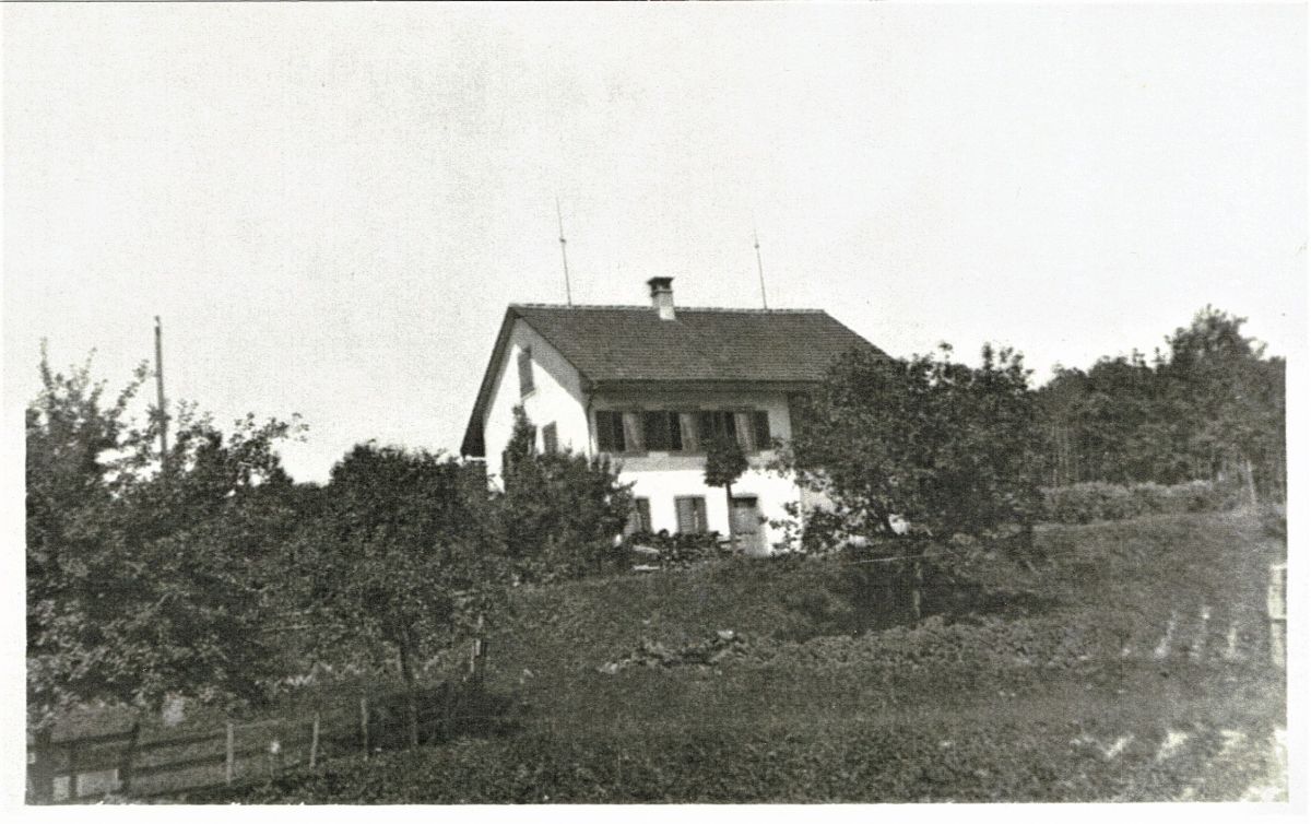 Ansichtskarte von Otelfingen: Vorderdorfstrasse 53 | um 1935