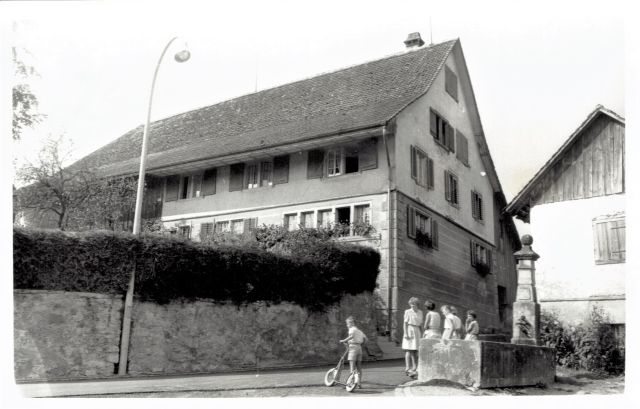 Postkarte von Otelfingen: Oberdorfstrasse 1 1961