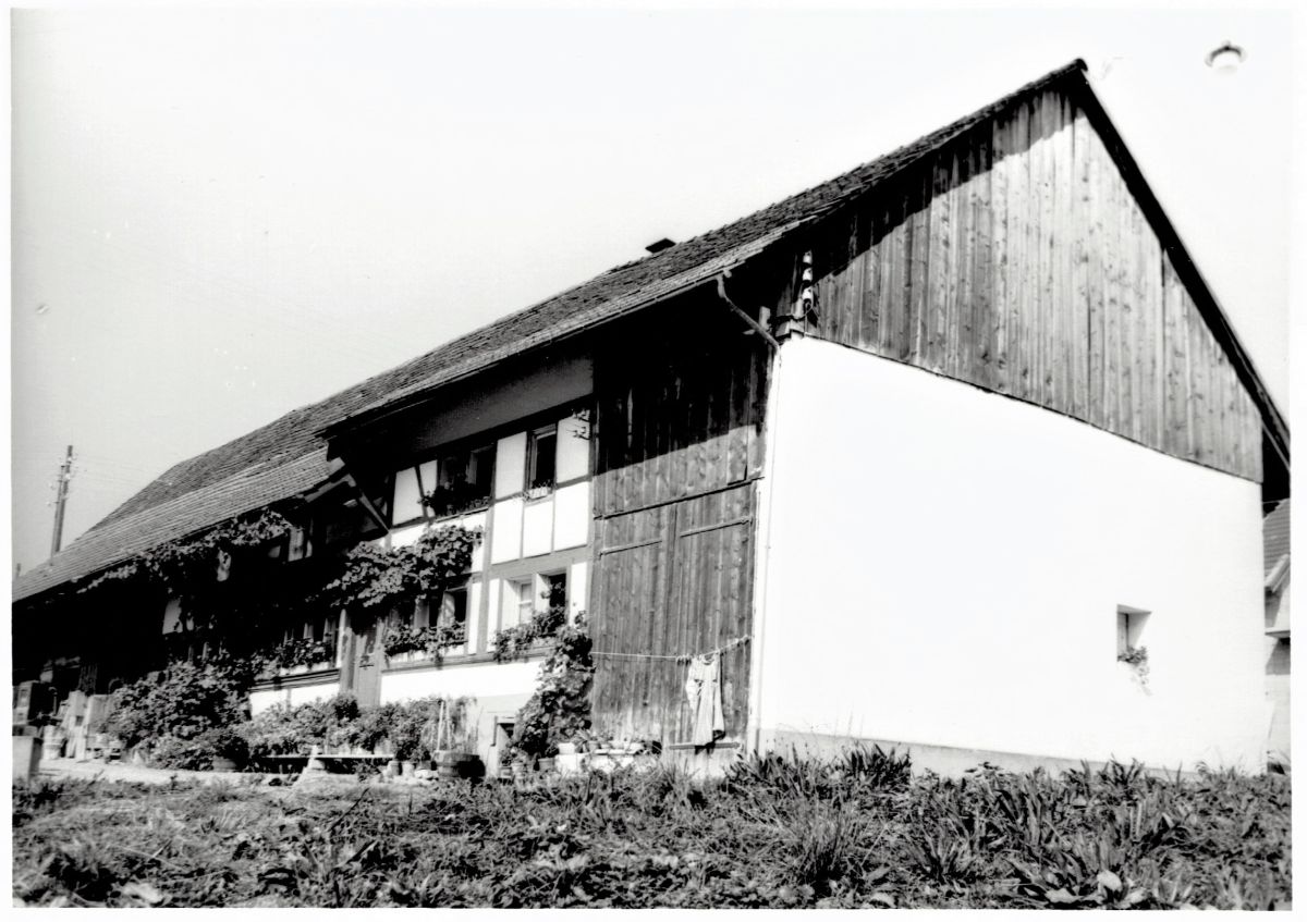 Ansichtskarte von Otelfingen: Oberdorfstrasse 26 | Bergstrasse 3 | 1974