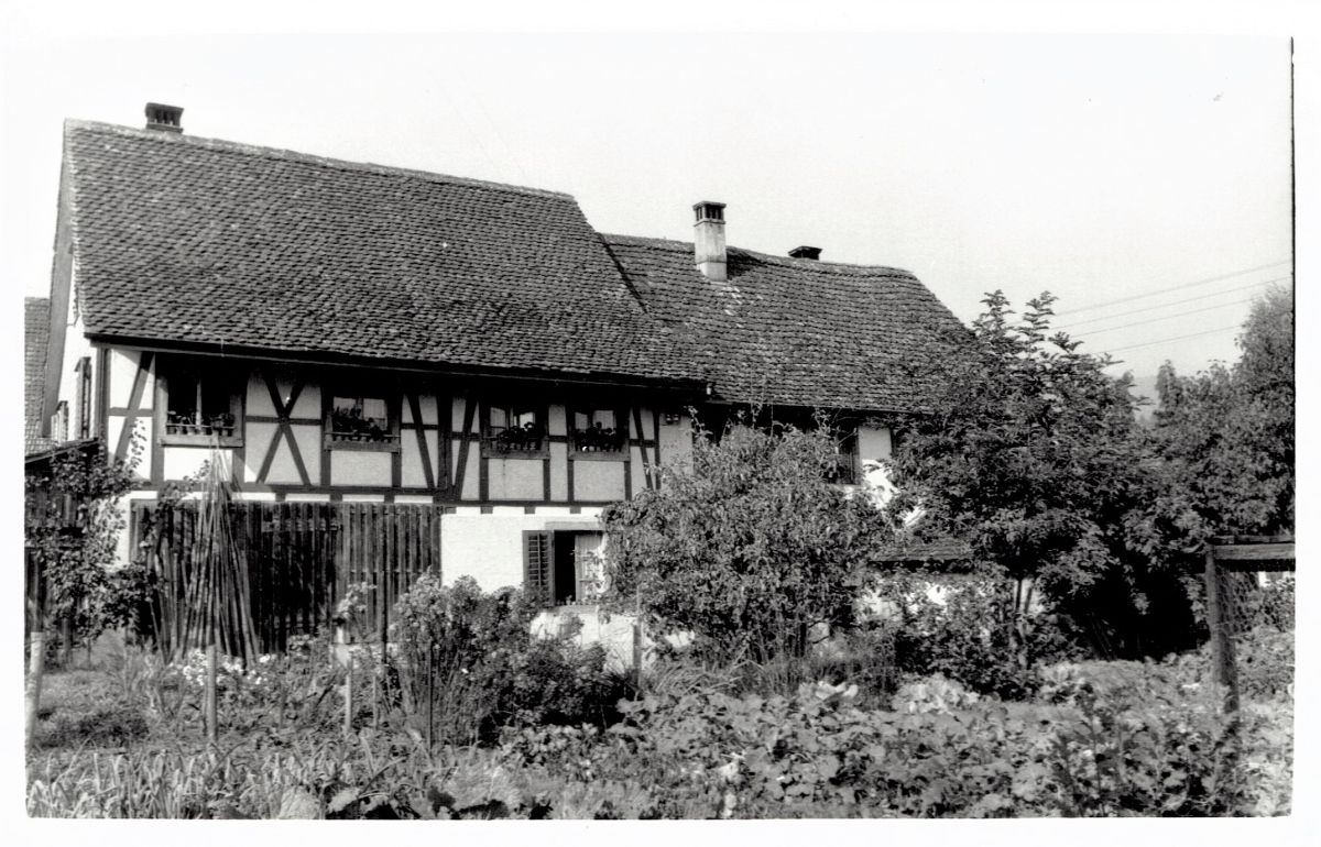 Ansichtskarte von Otelfingen: Vorderdorfstrasse 19/21 | 1961