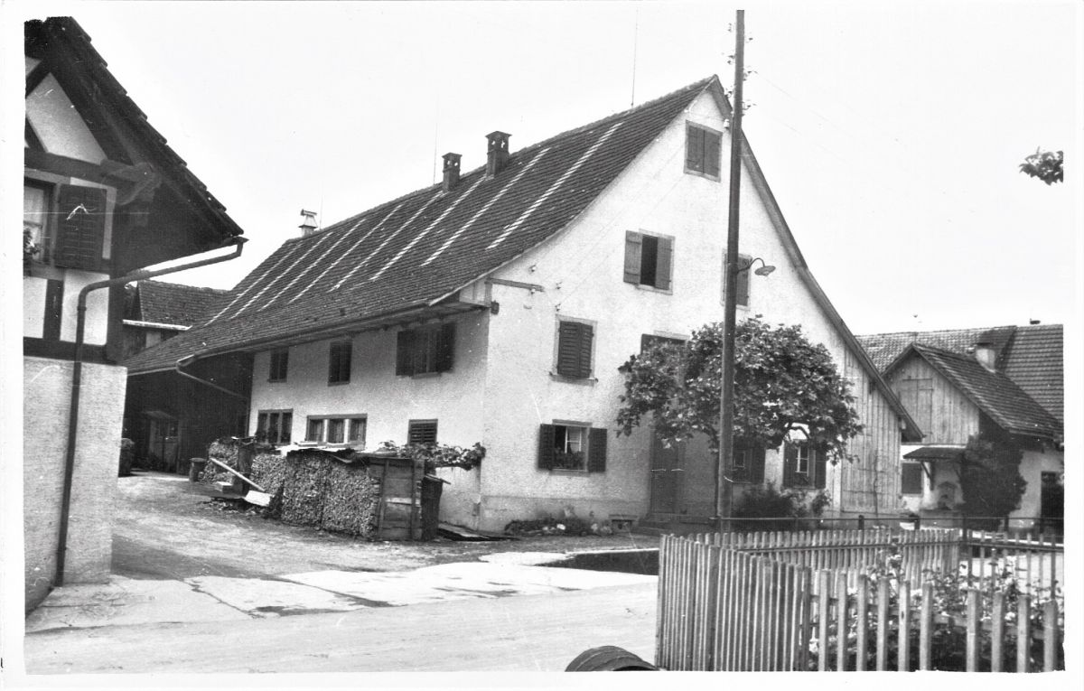 Ansichtskarte von Otelfingen: Vorderdorfstrasse 23 | 1953